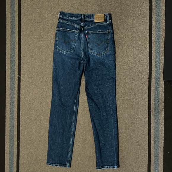 Levi’s 70’s high slim straight jeans. Size 27. Gently worn. Zip fly - Picture 2 of 10